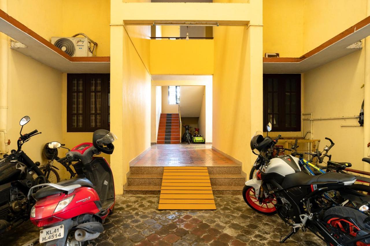 Paradise Inn Kochi ภายนอก รูปภาพ